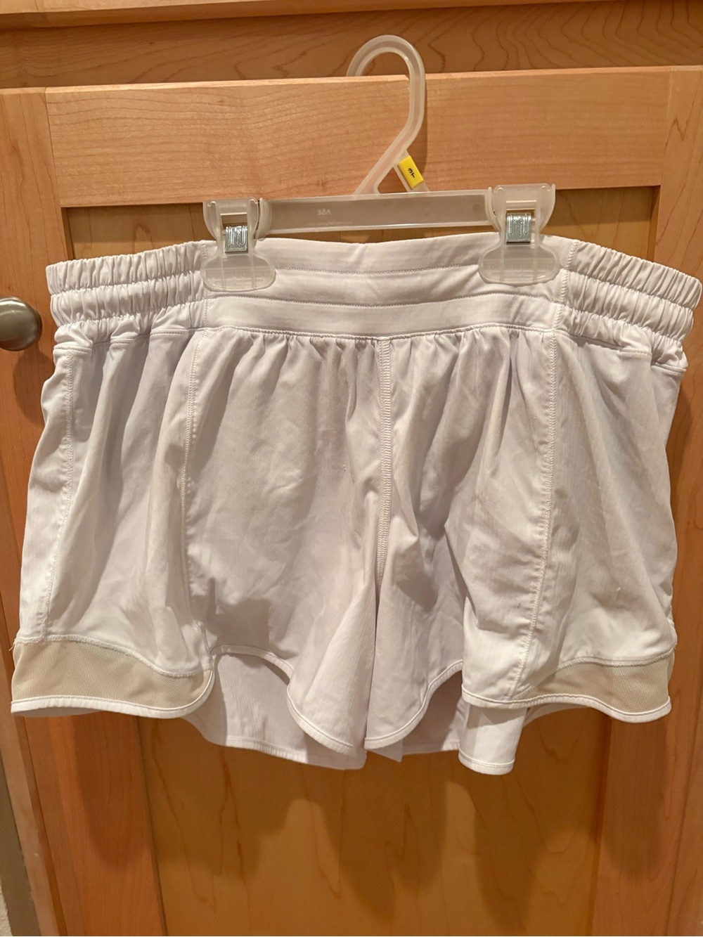 LuLuLemon White Women's Athletic Shorts